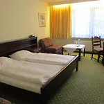 Ξενοδοχείο & Restaurant Schimmelreiter 3*